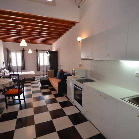 Belou Apartment Mykonos Town Buitenkant foto
